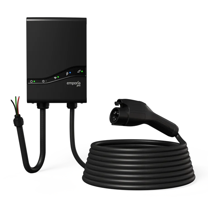Emporia Pro: Negro · J1772 · conexión fija · Vue 3.